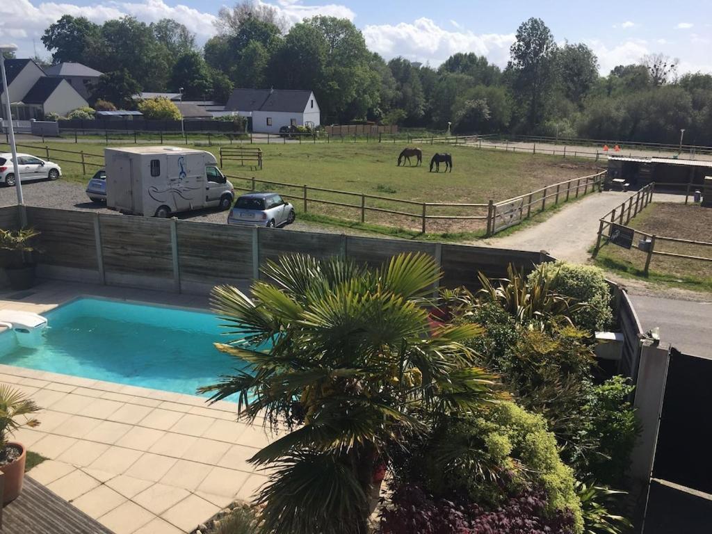 Maison Moderne Avec Piscine Chauffee Dans La Baie Du Mont St Michel 200M2 Yquelon Εξωτερικό φωτογραφία